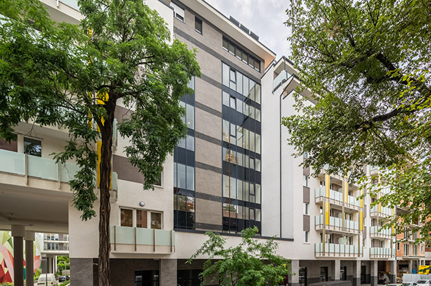 Park West 1