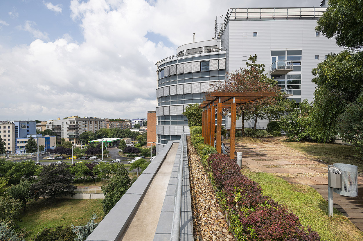 Szerémi Offices